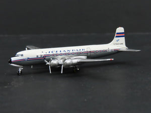 1:400 Aero Classics AC19155 Die-Cast Icelandair Flugfelag Islands Douglas DC-6B