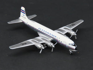 1:400 Aero Classics AC19155 Die-Cast Icelandair Flugfelag Islands Douglas DC-6B