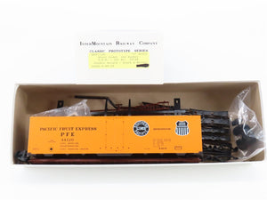 O Scale InterMountain Kit #ORPF1120 UP SP PFE Reefer #44120