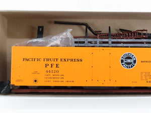 O Scale InterMountain Kit #ORPF1120 UP SP PFE Reefer #44120