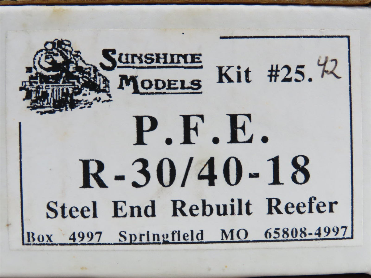 HO Sunshine Resin Kit #25.42 Undecorated PFE Pacific Fruit Exp R-30/40-18 Reefer