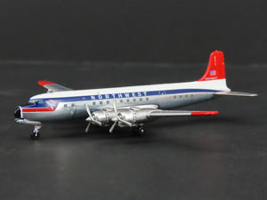 1:400 Aero Classics AC419489 Die-Cast Northwest McDonnell Douglas DC-6B Aircraft