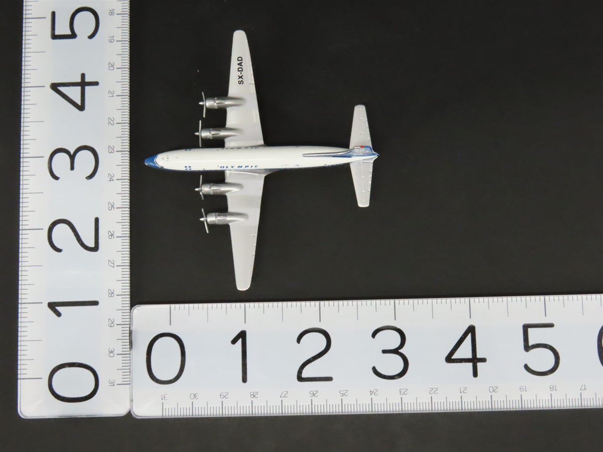 1:400 Aero Classics AC19158 Die-Cast Olympic McDonnell Douglas DC-6 Aircraft