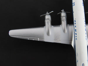 1:400 Aero Classics AC19158 Die-Cast Olympic McDonnell Douglas DC-6 Aircraft