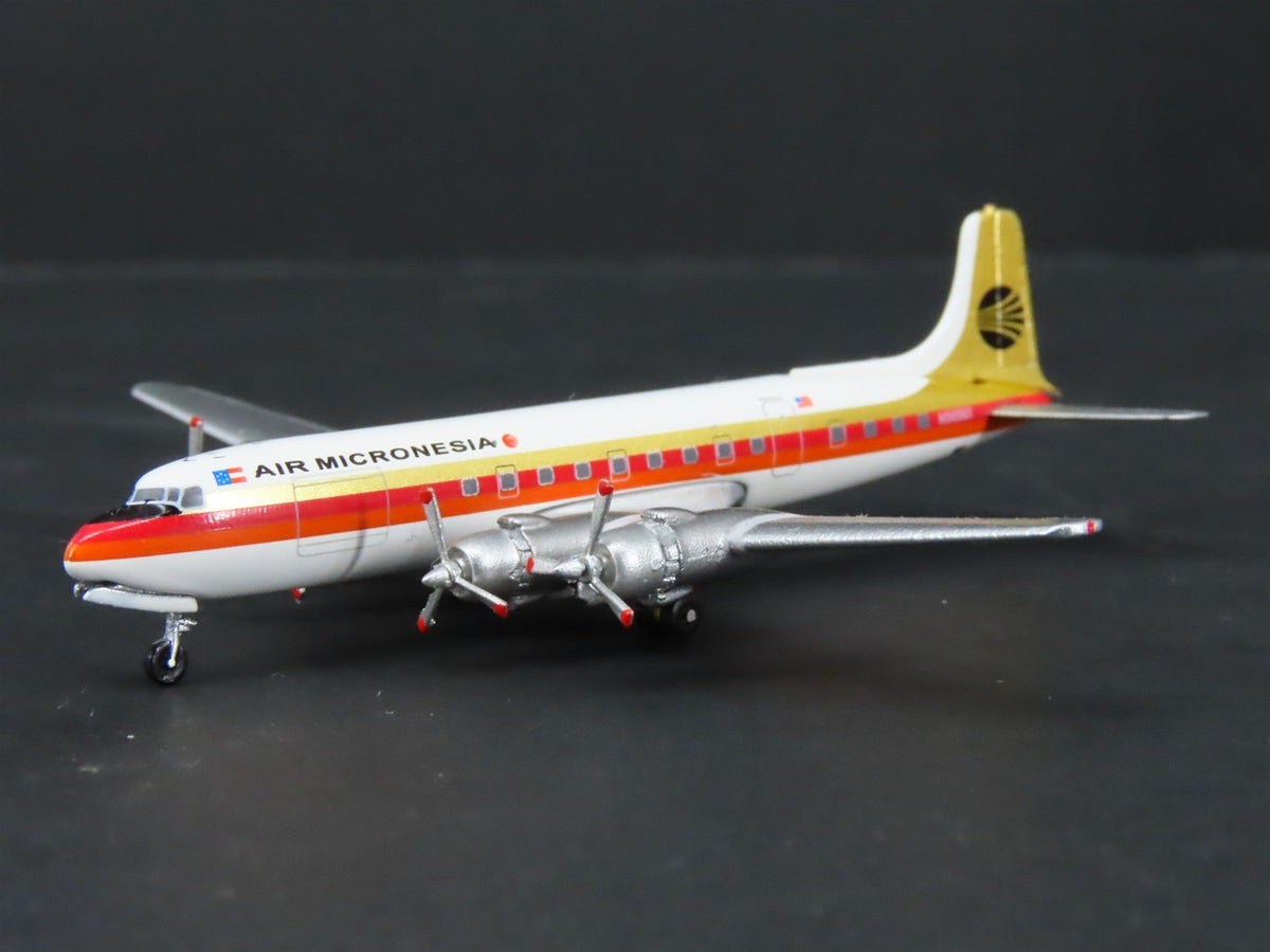 1:400 Aero Classics AC419474 Die-Cast Micronesia McDonnell Douglas DC6B Aircraft