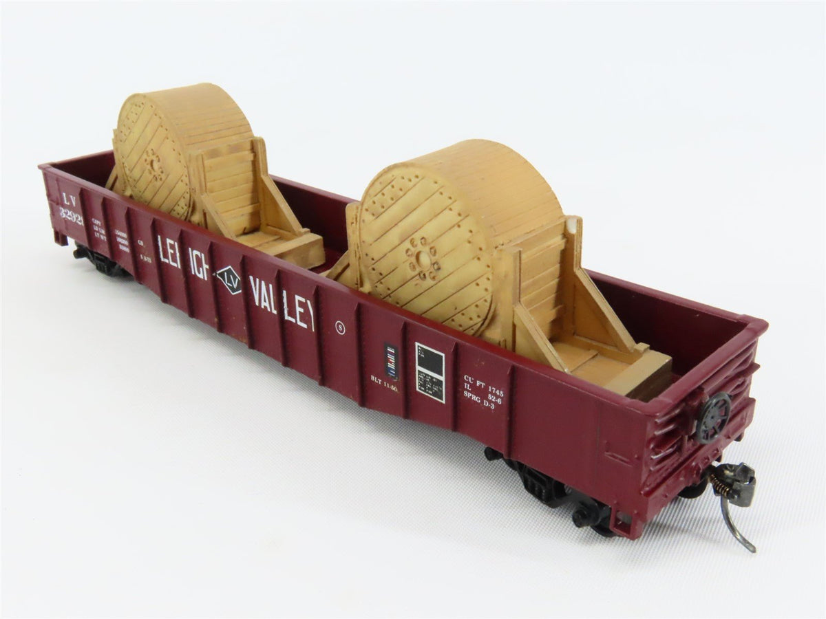 HO Scale Athearn LV Lehigh Valley 50&#39; Gondola Car #33520 Pro Custom w/ Load