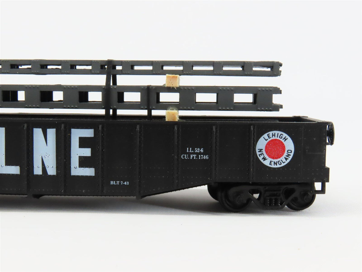 HO Athearn 1945 LNE Lehigh &amp; New England 50&#39; Gondola Car #1328 w/ Custom Load