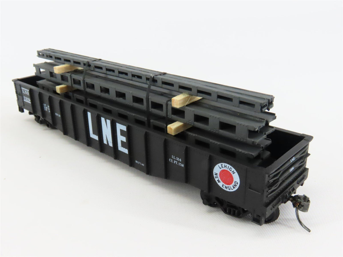 HO Athearn 1945 LNE Lehigh &amp; New England 50&#39; Gondola Car #1328 w/ Custom Load