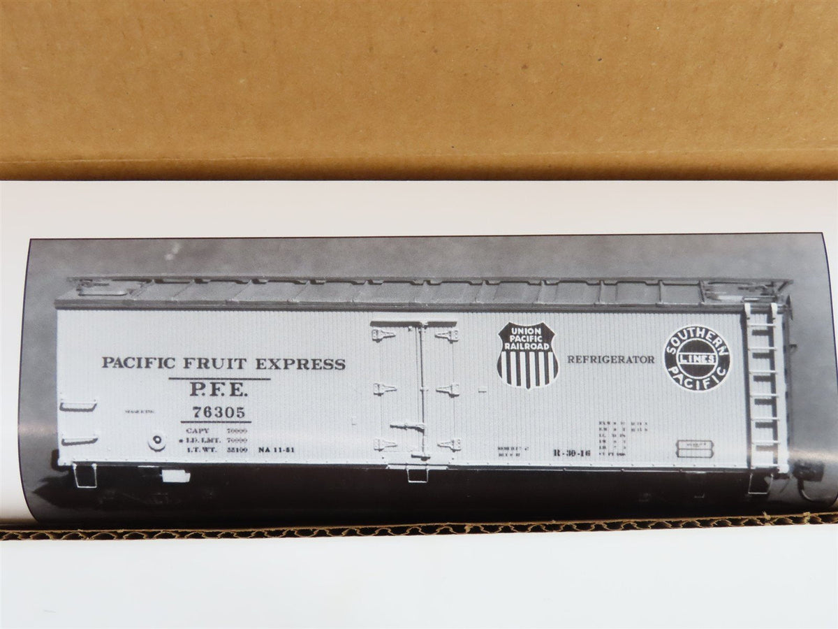 HO Sunshine Resin Kit #25.61 Undecorated PFE Pacific Fruit Exp R-30/40-16 Reefer