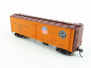 HO InterMountain #47403-10 PFE Pacific Fruit Express SP/UP R30-18 Reefer #61952