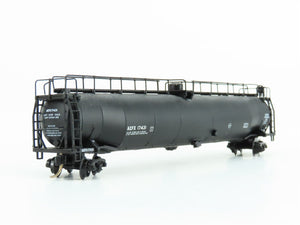 N Scale Atlas 37001 ACFX Liquefied Petroleum 33,000 Gallon Tank Car #17431