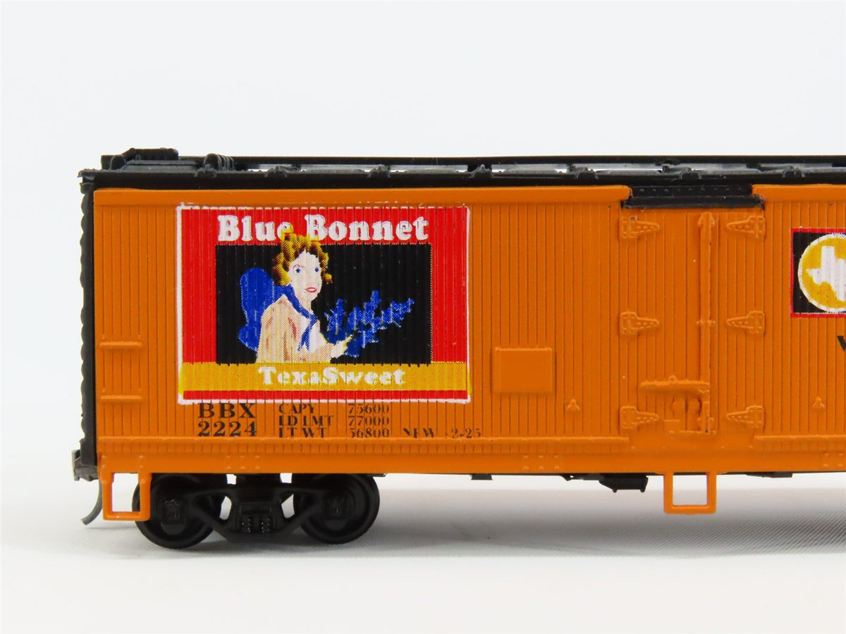 HO Scale Athearn BBX Blue Bonnet 40&#39; Wood Reefer Car #2224 Pro Custom