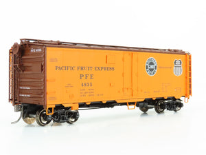 HO InterMountain #47421-12 PFE Pacific Fruit Express SP/UP R-40-25 Reefer #4835