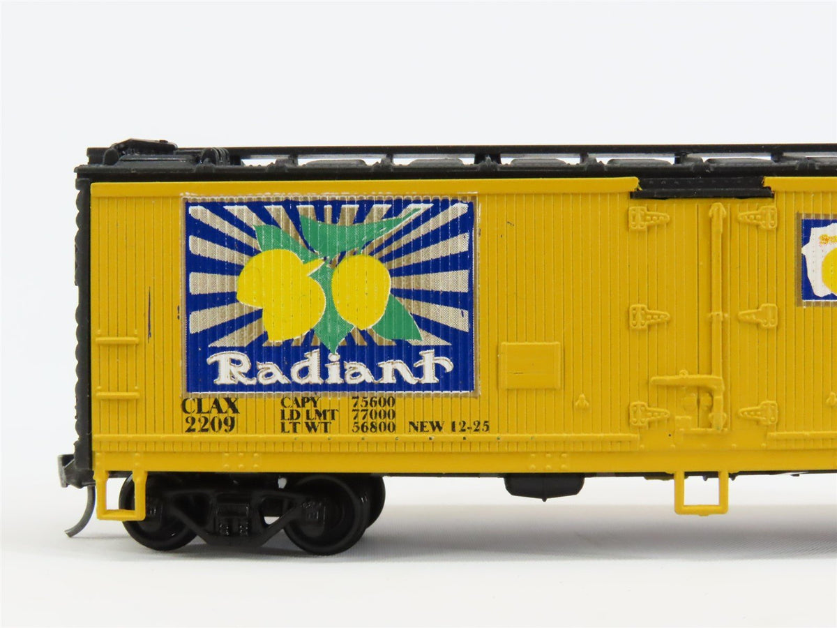 HO Scale Athearn CLAX Radiant Lemon 40&#39; Wood Reefer Car #2209 Pro Custom