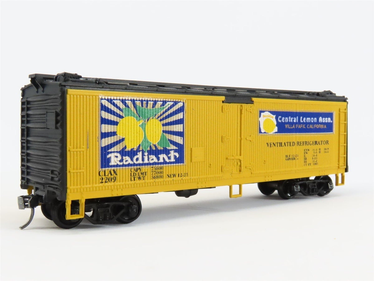 HO Scale Athearn CLAX Radiant Lemon 40&#39; Wood Reefer Car #2209 Pro Custom