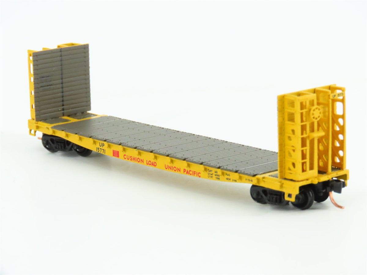 N Scale Athearn 10891 UP Union Pacific Railroad 53&#39; Bulkhead Flat Car #15771