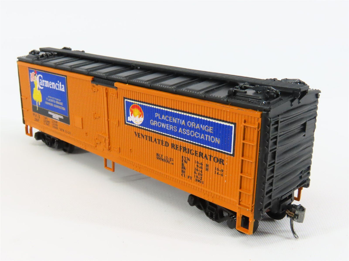 HO Scale Athearn POGX Carmencita 40&#39; Wood Reefer Car #2863 Pro Custom