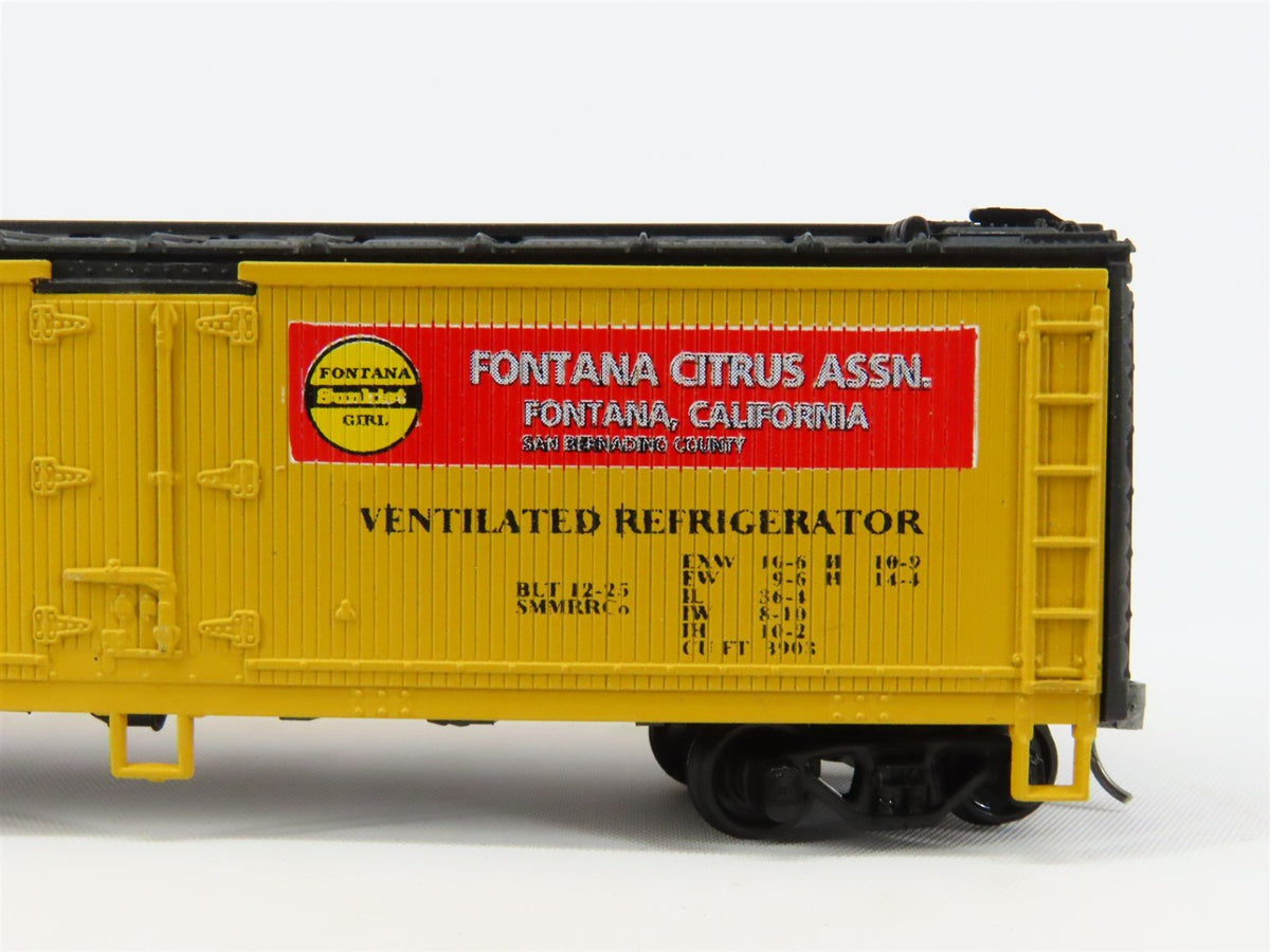 HO Scale Athearn FCX Fontana Girl 40&#39; Wood Reefer Car #162 Pro Custom