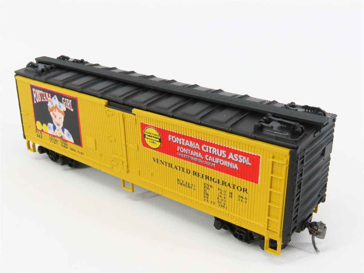 HO Scale Athearn FCX Fontana Girl 40&#39; Wood Reefer Car #162 Pro Custom