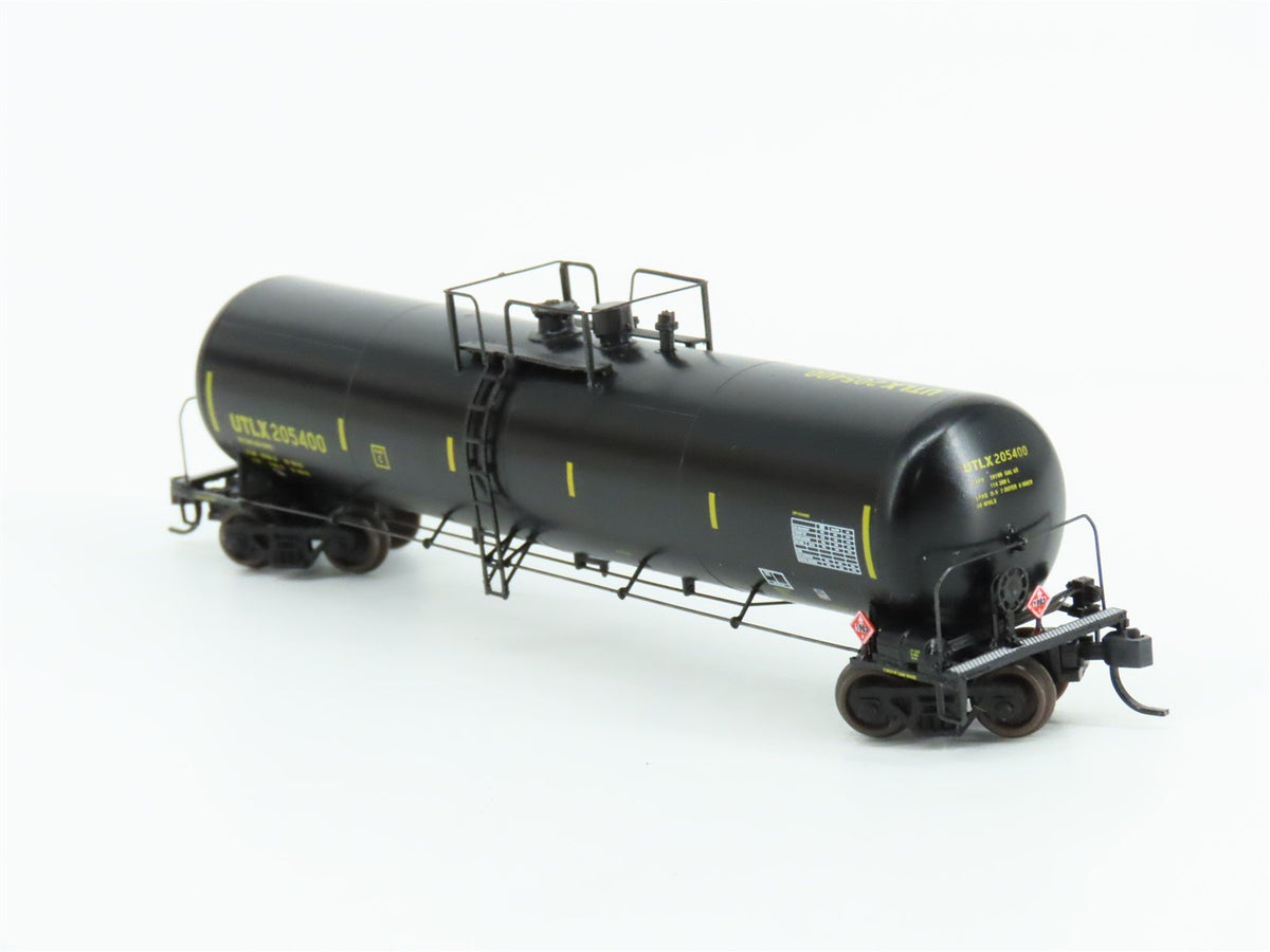 N Scale Athearn 11882 UTLX 30,000 Gallon Ethanol Tank Car 3-Pack