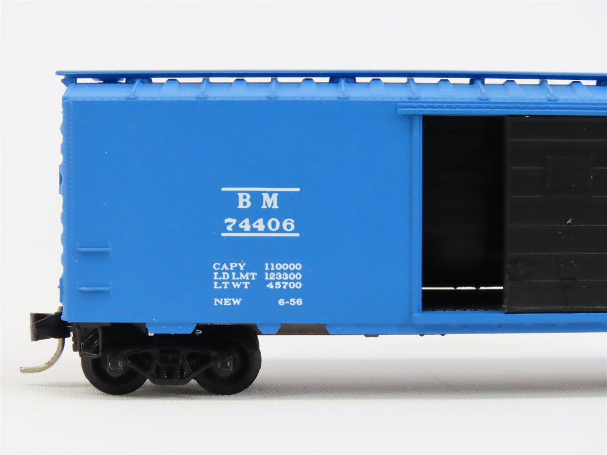 N Scale Micro-Trains MTL 20140 B&amp;M Boston &amp; Maine 40&#39; Standard Boxcar #74406