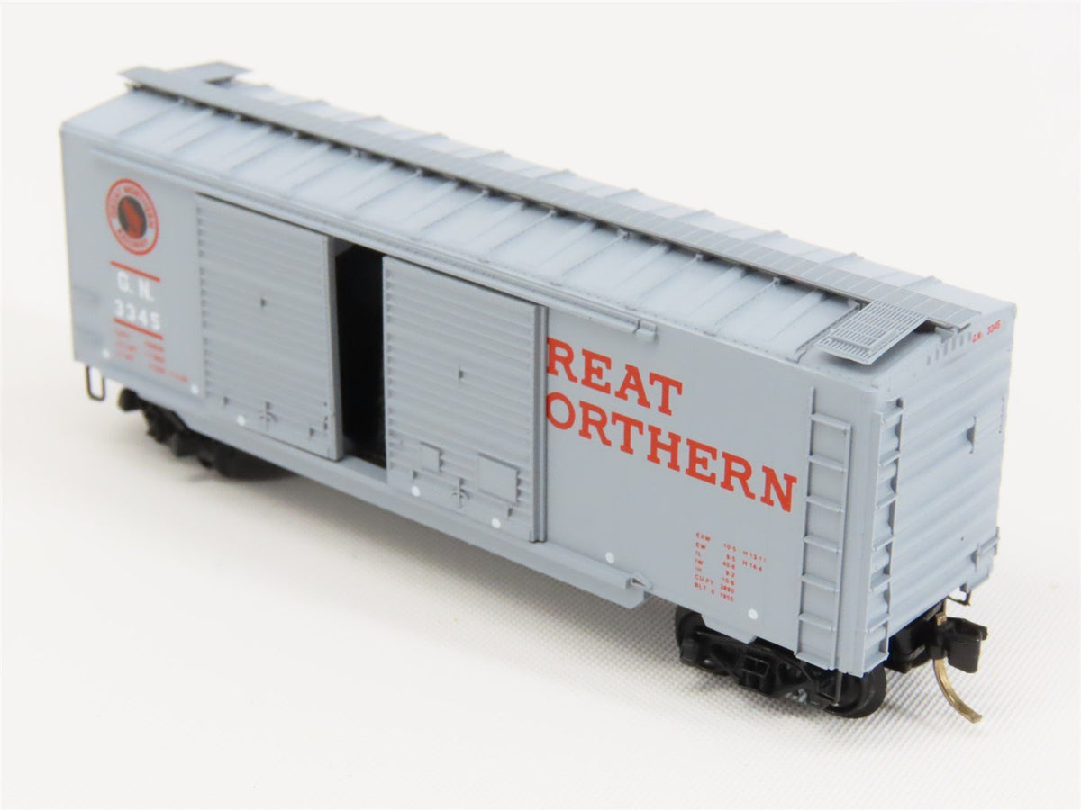 N Scale Micro-Trains MTL 23180 GN Great Northern 40&#39; Standard Boxcar #3345