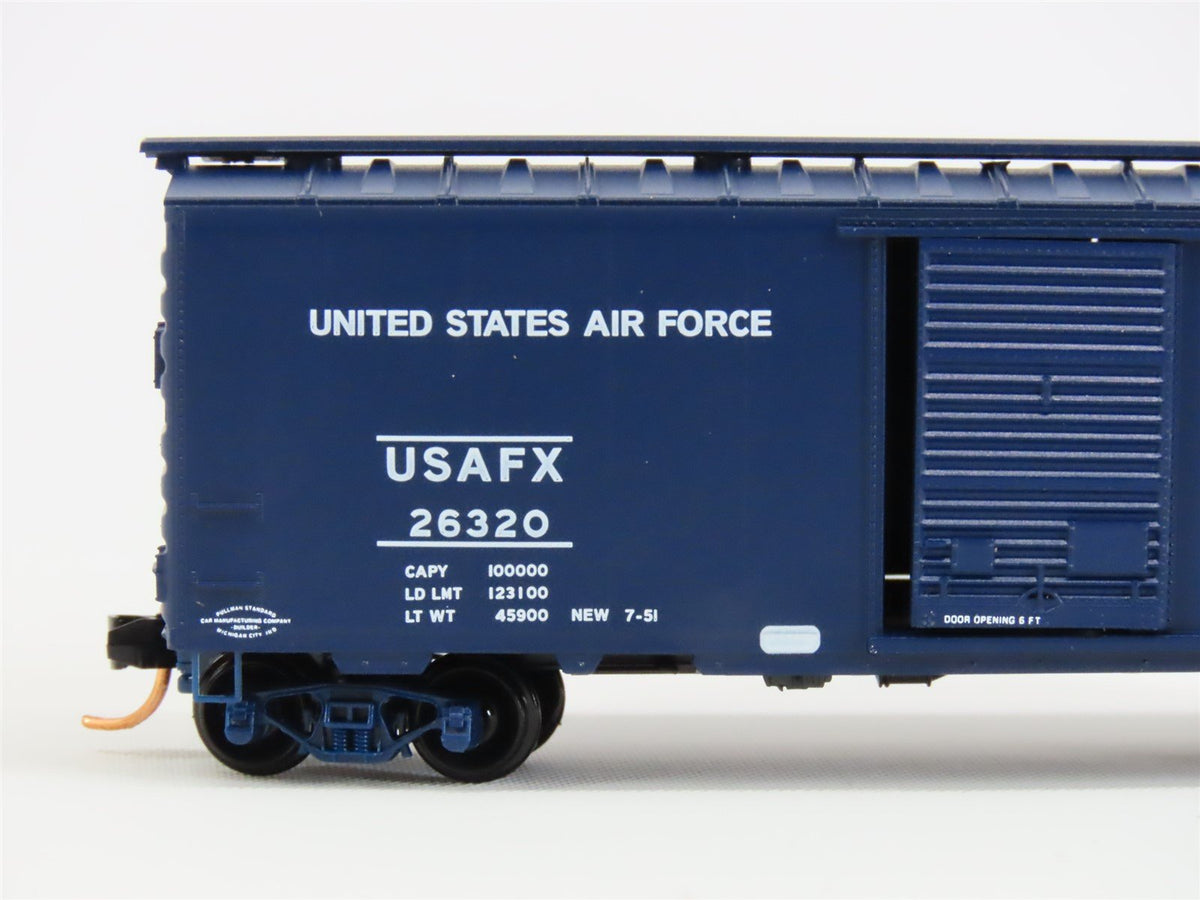 N Micro-Trains MTL 02000447 USAFX United States Air Force 40&#39; Boxcar #26320