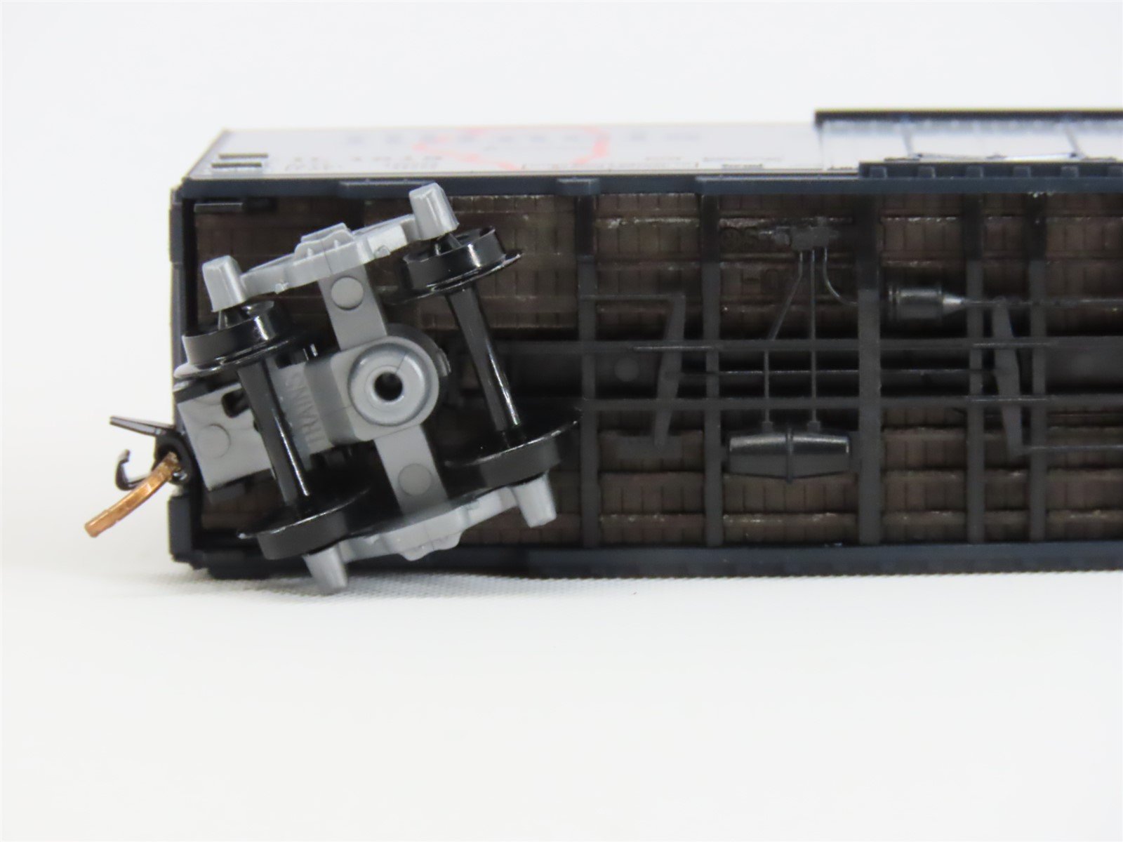 N Micro-Trains MTL 21320 IL Illinois State 40' Standard Plug Door Boxcar #1818