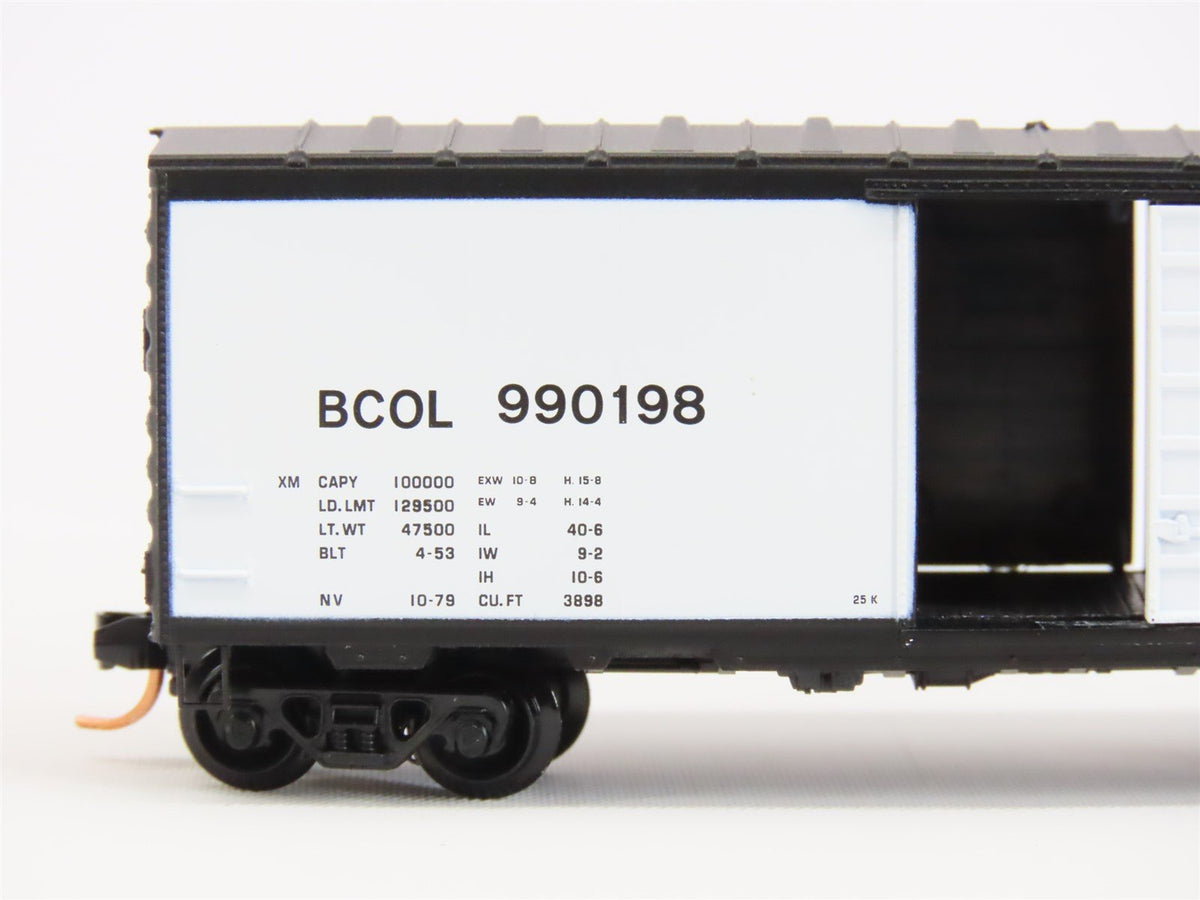 N Micro-Trains MTL 07300060 BCOL British Columbia 40&#39; Standard Boxcar #990198