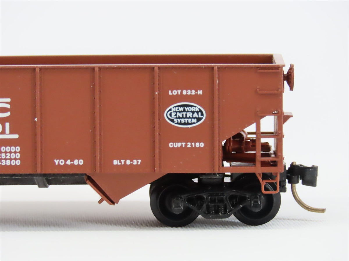 N Micro-Trains MTL/Kadee 56170 NYC Railway 33&#39; 2-Bay Hopper Car #868001