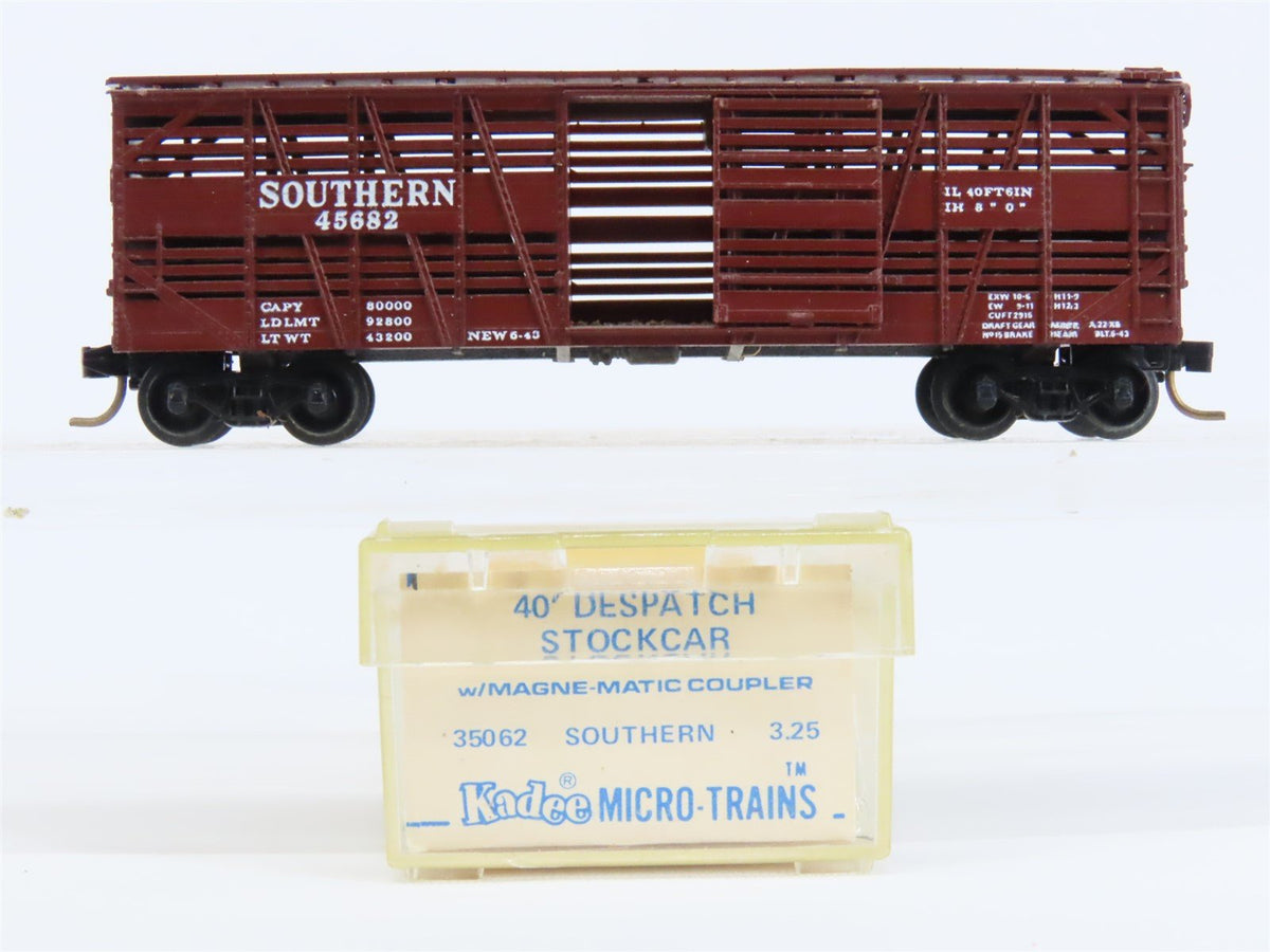 N Scale Micro-Trains MTL/Kadee 35062 Southern 40&#39; Stockcar #45682 - Blue Label