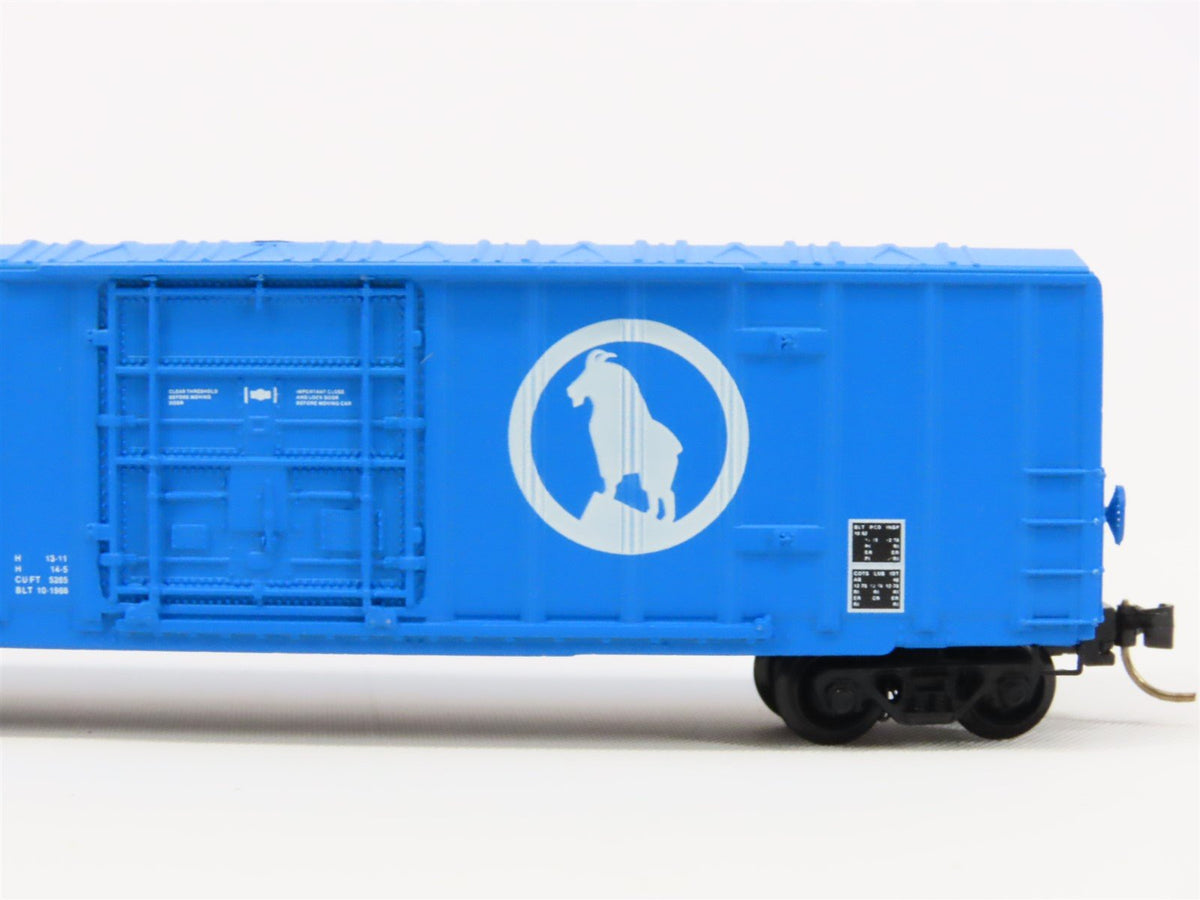 N Scale Micro-Trains MTL/Kadee 27070 GN Big Sky Blue 50&#39; Boxcar #138148