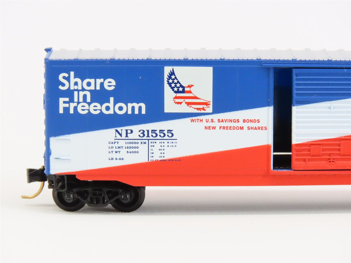 N Micro-Trains MTL 77010 NP Northern Pacific Share In Freedom 50&#39; Boxcar #31555