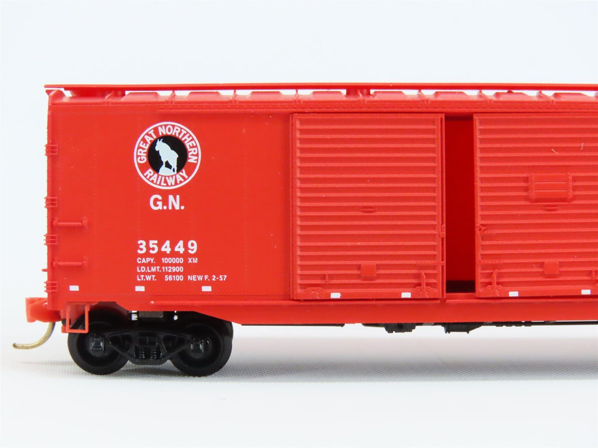 N Scale Micro-Trains MTL 78020 GN Great Northern 50&#39; Auto Box Car #35449