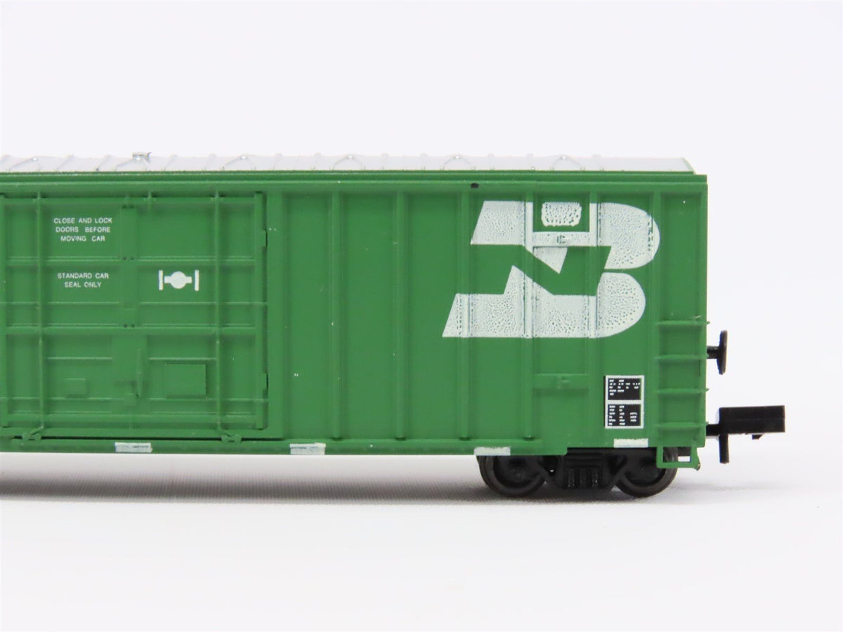 N Scale Roundhouse 8363 BN Burlington Northern 50&#39; Ribside Boxcar #732312