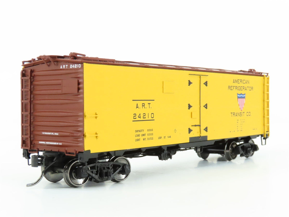 HO Scale InterMountain ART American Refrigerator Transit Co Steel Reefer #24210