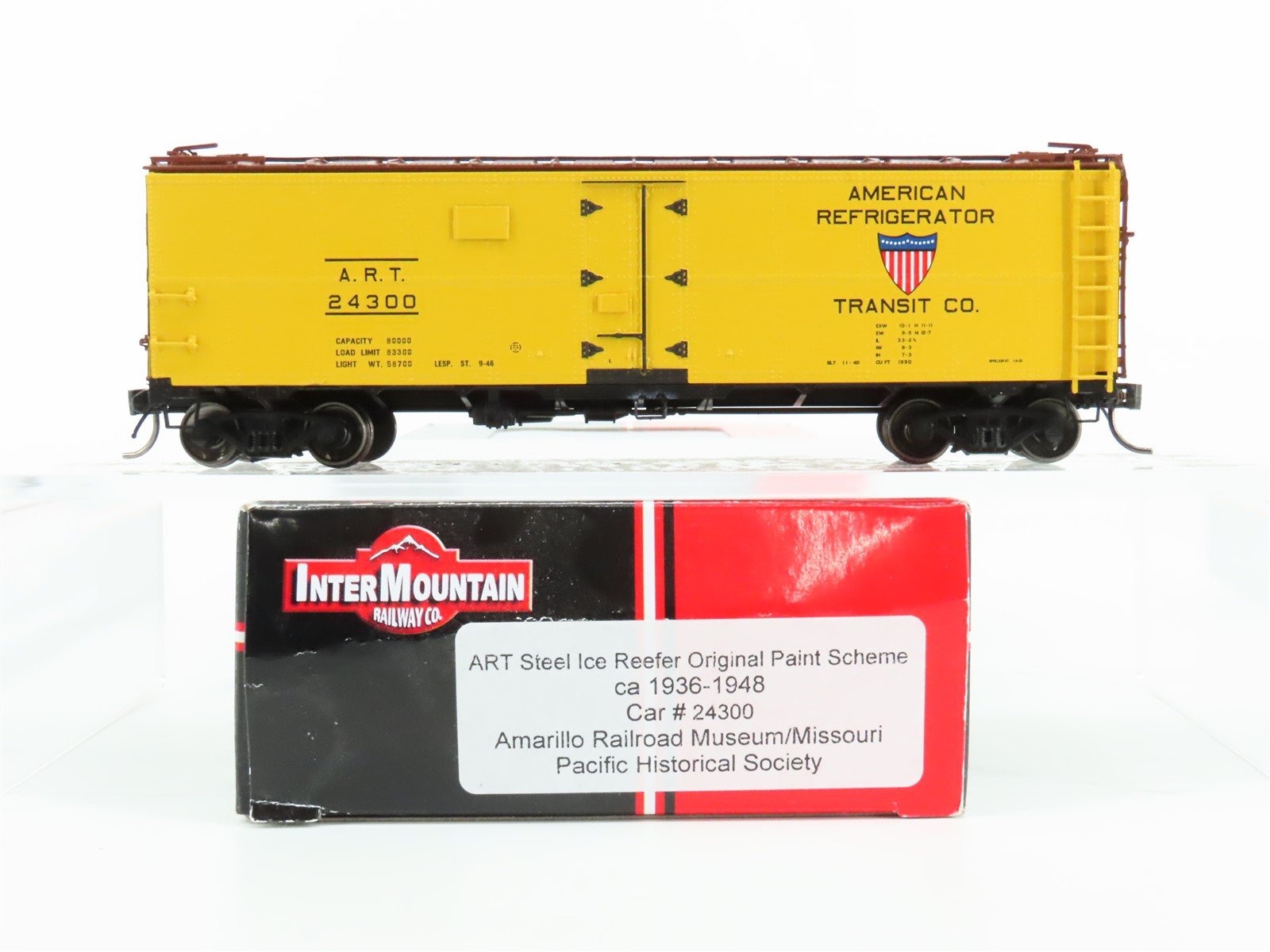 HO Scale InterMountain ART American Refrigerator Transit Co Steel Reefer #24300