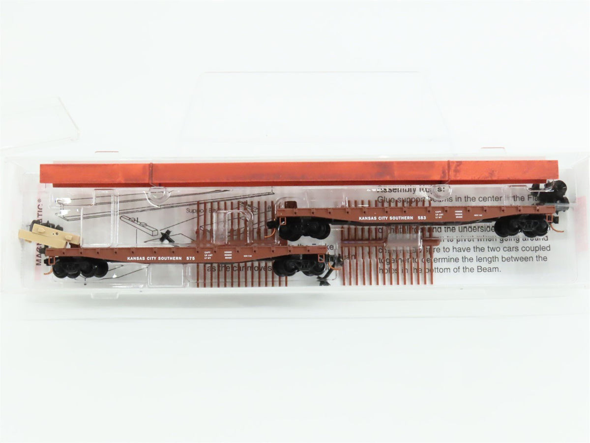 N Scale Micro-Trains MTL 04500290 Two KCS 50&#39; Flat Cars #575 &amp; #583 w/ Beam Load