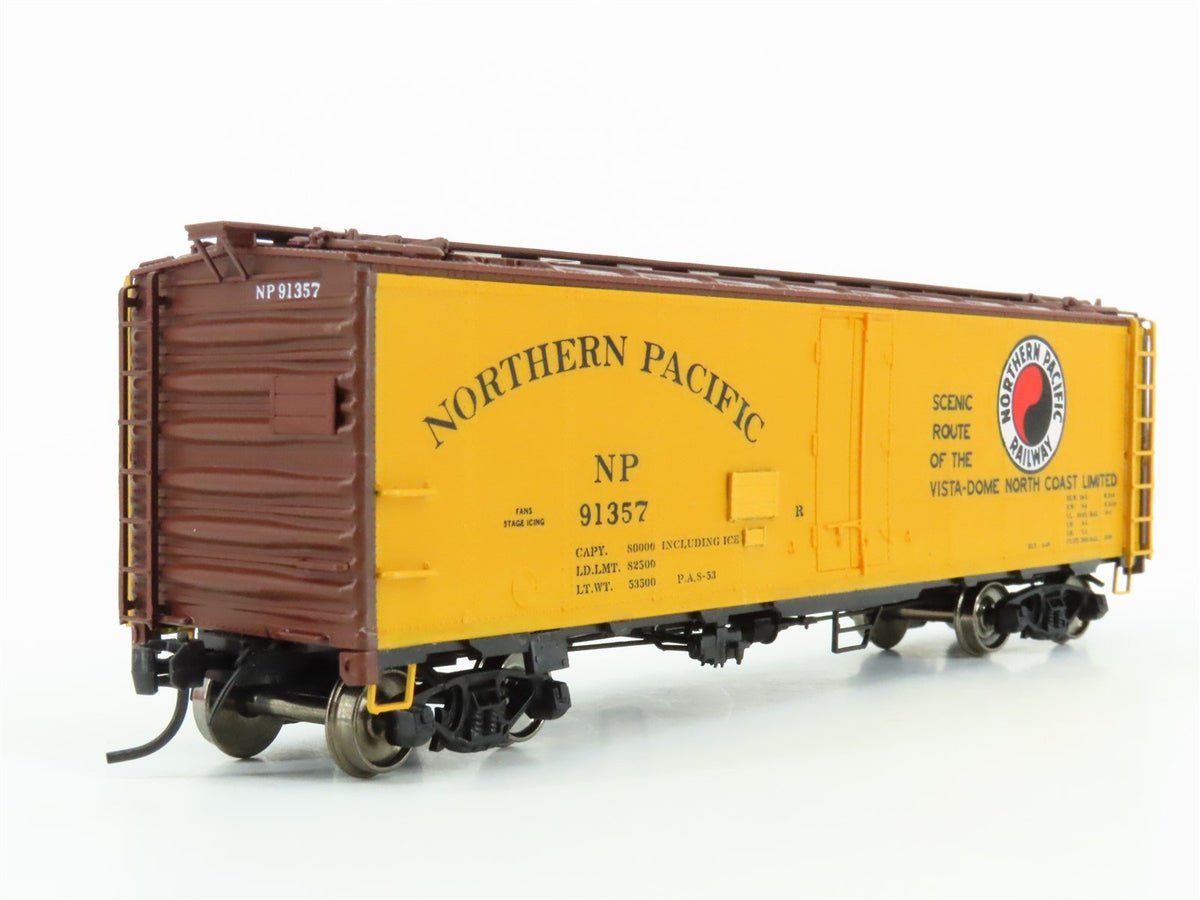 HO Scale InterMountain NP Northern Pacific R-40-25 Reefer #91357