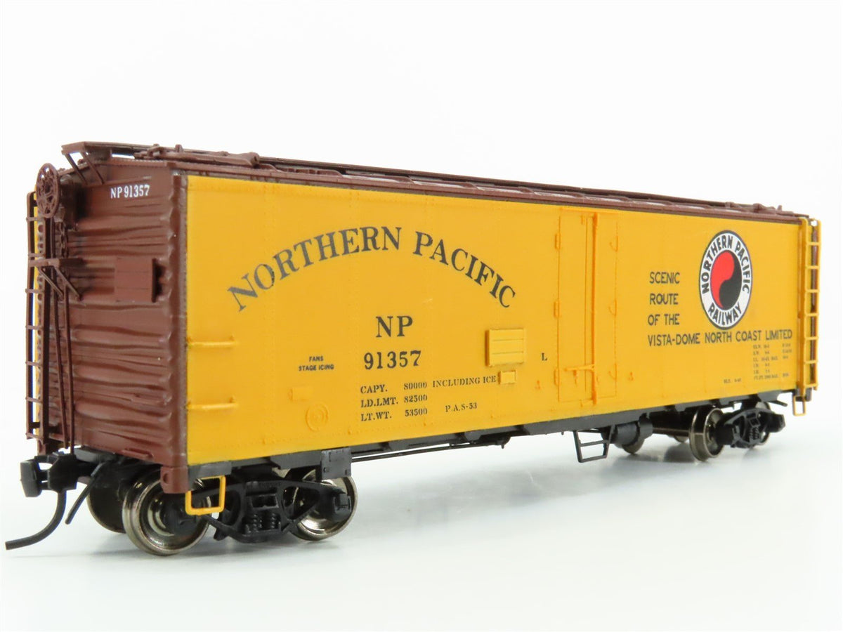 HO Scale InterMountain NP Northern Pacific R-40-25 Reefer #91357