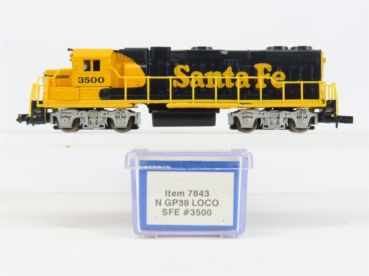 N Scale Life-Like 7843 ATSF Santa Fe GP38 Diesel Locomotive #3500