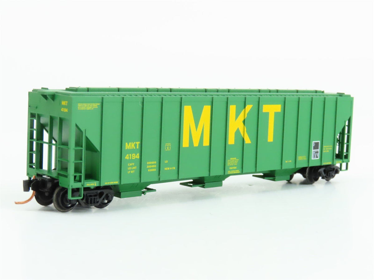 N Scale Micro-Trains MTL 09900011 MKT 3-Bay Covered Hopper #4194