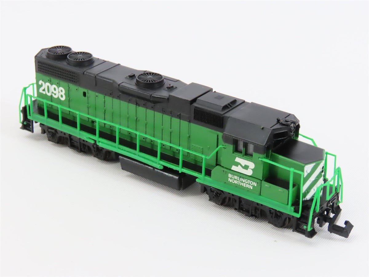 N Scale Life-Like 7841 BN Burlington Northern GP38 Diesel Locomotive #2098