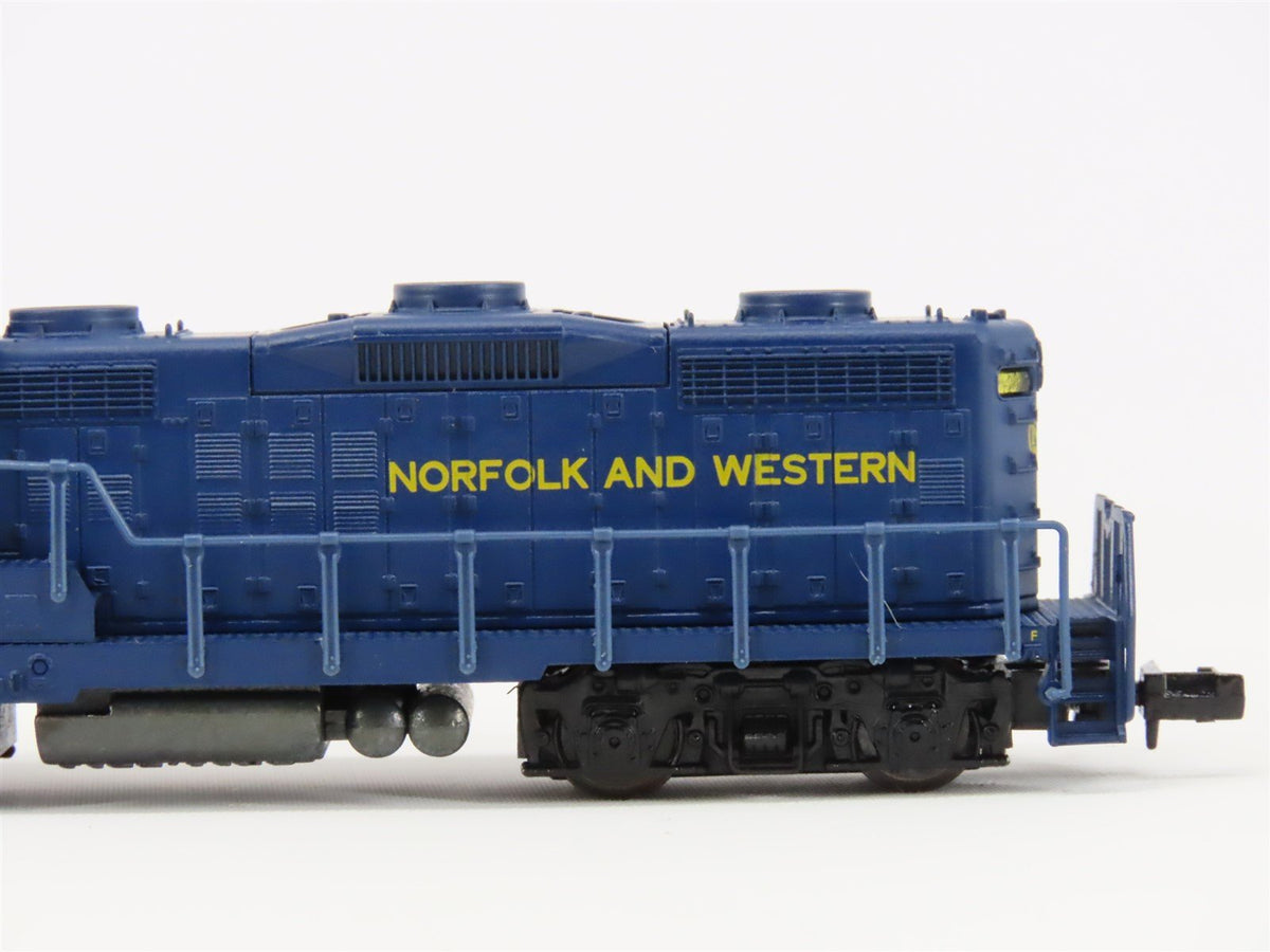 N Scale Life-Like 7114 N&amp;W Norfolk &amp; Western GP18 Diesel Locomotive #920