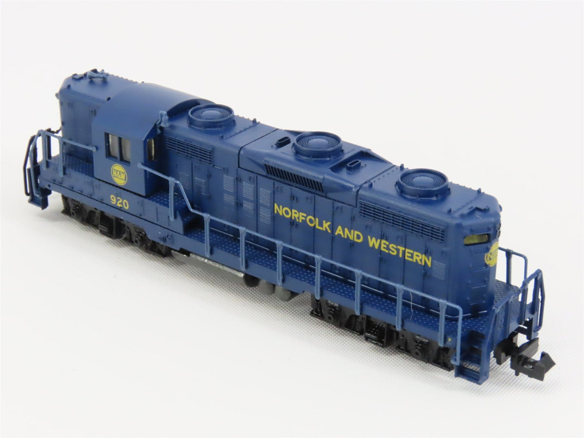 N Scale Life-Like 7114 N&amp;W Norfolk &amp; Western GP18 Diesel Locomotive #920