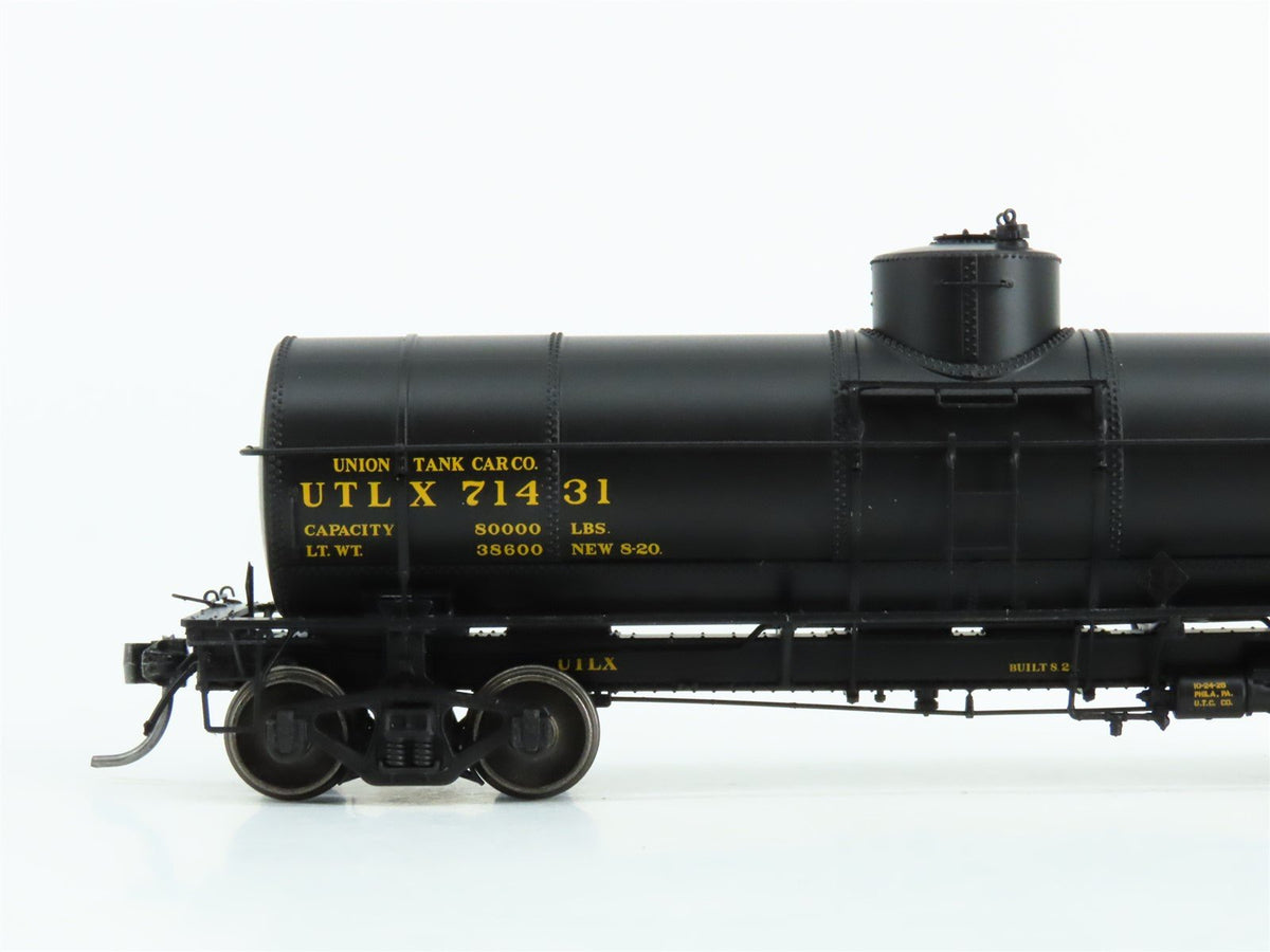 HO Scale Tangent #19021-10 UTLX Union Tank Cargo Single Dome Tank Car #71431