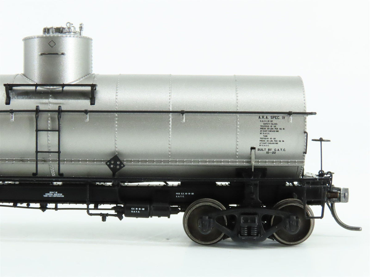 HO Scale Tangent #19124-02 NTCX Leasing 1917 Single Dome Tank Car #2177
