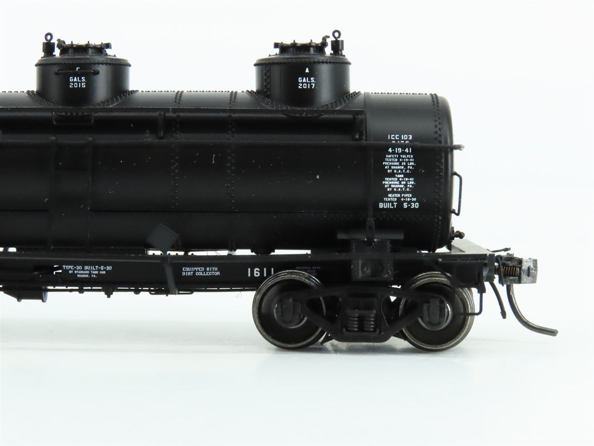 HO Scale Tangent #11515-02 GATX Leasing 6,000 Gallon 3 Dome Tank Car #1611