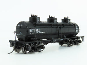 HO Scale Tangent #11515-02 GATX Leasing 6,000 Gallon 3 Dome Tank Car #1611