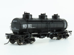 HO Scale Tangent #11515-02 GATX Leasing 6,000 Gallon 3 Dome Tank Car #1611